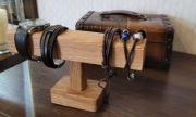 DĘBOWY STOJAK NA BIŻUTERIĘ ZEGARKI BRANSOLETKI 