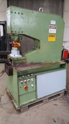 Hydrauliczna wkrawarka wybijarka PM-65D 