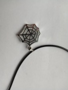 Nowy skórzany naszyjnik ze srebrną zawieszką Handmade, Halloween męski.