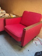 Fotele PRL czerwone