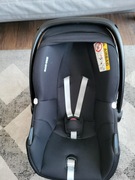 Maxi-cosi cabriofix i-Size Baby Car Seat and baza isofix 