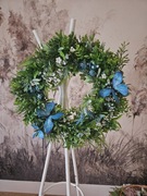 Wianek na drzwi wiosenny  motyle