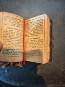 Książki sprzedam 50 sztuk za 100 zł 