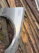 Błotnik prawy audi A4 B9 Lift 2019-