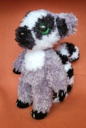 Lemur na szydełku prezent