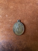 Stary medalik Matka Boska Regina Sacri Rosarii