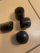 Kapturki 38x30mm daszki na słupki nasadki