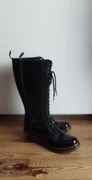 DR. MARTENS martensy wysokie lakierowana skóra 