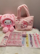 BOX  zestaw prezent , maskotka, długopisy,ołówki,6 elementów.