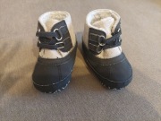 Pierwsz butki Bobobaby 6-12 miesięcy ocieplane nowe