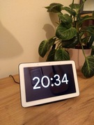 Google Nest Hub tablet z głośnikiem asystent Google smart home