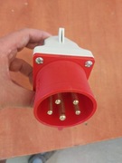 Wtyczka odbiornikowa stała firmy PCE 525-6 32A 5P  karton 10szt