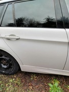 BMW E91 drzwi prawy tył Alpinweiss 3 300/3 białe