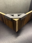 Uchwyt stolarski 90 stopni 18mm