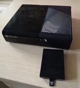 Xbox 360 E zestaw