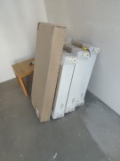 Radson Integra 33 900 x 520  biały nowy Moc 1675W