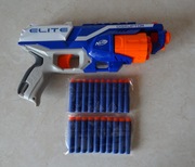Pistolet NERF Elite Disruptor +20 strzałek