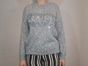 Sweter z napisem z cekinów | Promod