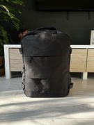 Plecak podróżny o wymiarach 40x30x20cm Ryanair Wizzair