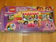 Klocki LEGO Friends Furgonetka z hot-dogami w parku rozrywki 41129