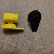 Blokada, rygielek schowka trójka ostrzegawczego Audi A4 B6 Avant