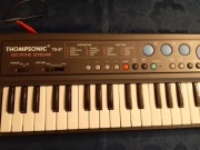 Keyboard Thompsonic TS 37