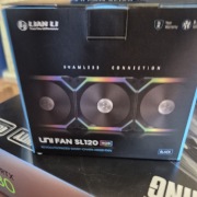 Wentylatory Lian Li UNI FAN SL120 Black | 3-pak | Komplet z kontrolerem