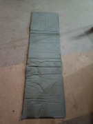 samo-pompowana mata do spania Therm-A-Rest Std usa army