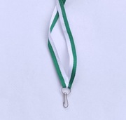 Wstążka do medalu, karabińczyk metalowy, szerokość 10 mm - biało-zielona