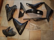 Yamaha YZF r125 plastiki owiewki nowa szybka bumerang boczek zadupek