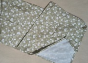 Obrus prostokątny 130 na 280 cm motyw jagód Deconovo