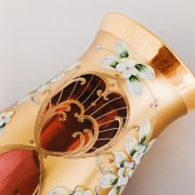 **wazon Biedermeier**różowe szkło kryształowe BOHEMIA 1950+