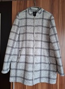 Płaszcz firmy Moodo 