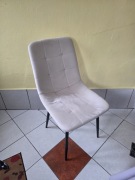 Krzesło Welurowe Tapicerowane W Świetnej Cenie Super Stan