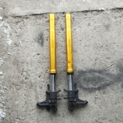 Zawieszenie Suzuki gsxs 750