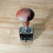 datownik / numerator biurowy mechaniczny Elektromet 