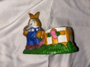 Figurka, ozdoba, świecznik porcelanowy, świąteczny Wielkanocny z zającem
