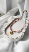 Naszyjnik handmade kamienie naturalne stal chirurgiczna zawieszka różowy