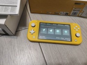 Nintendo Switch Lite + pudełko + chipmod