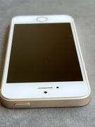 iPhone SE (model A1723) - używany, dobry stan, gwarancja satysfakcji!