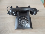 Stary telefon CZPE bakelit