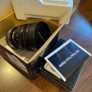 Voigtlander Nokton 50mm f1.1 leica M - z adapterem do sony E