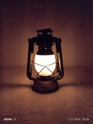 Lampa LED retro z wbudowanym akumulatorem