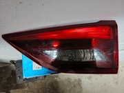 Toyota avensis Lampa LED prawy tył 2018