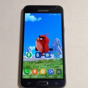 Telefon komórkowy Samsung Galaxy j3 2016 1,5/8GB