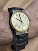 Stary zegarek nakręcany 