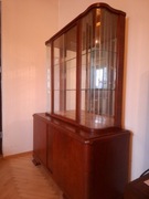 Przepiękny kredens, stan idealny, oryginalny, pożądany, piramidowy fornir