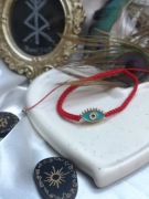 Kobiecy amulet ochronny 