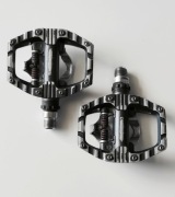 Hybrydowe Pedały rowerowe Shimano PD-EH500 Dwustronne Stan BDB 383g