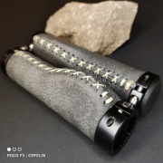 Skórzane gripy, rączki, chwyty do kierownicy 